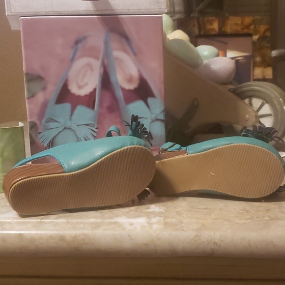 JOYFOLIE "RALEIGH" TEAL CLOGS - Picture 7 of 9